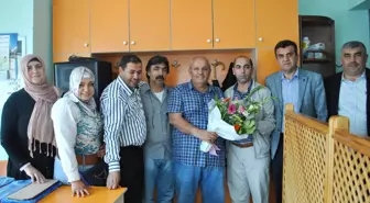 Ak Parti Engellileri Unutmadı