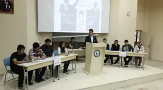 Bayburt Üniversitesi Öğrencileri, Dinlerarası Diyalogu Münazara Etti