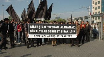 'Devrimci Anarşist Faaliyet' Grubundan Gözaltı Protestosu