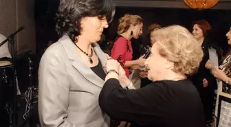 Ardahan Yardım Sevenler Derneği Yöneticileri Ödüllendirildi