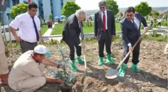 'Gölbaşı, Üniversite Kenti Olma Yolunda İlerliyor'