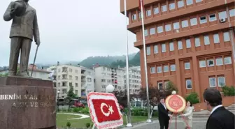 Giresun'da CHP'liler Atatürk'ü Andı