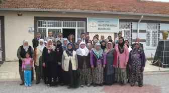 Acıgöl'de Yaşılara Yönelik Düzenlenen Okuma-Yazma Kursu Sona Erdi