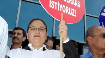 Sağlık Çalışanları Doktora Saldırıyı Kınadı