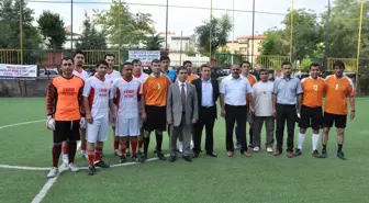 Siirt'te 2. Kurumlar Arası Halı Saha Futbol Turnuvası Başladı