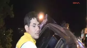 Üst Geçitin Korkuluklarına Çarpan Otomobilde Can Pazarı