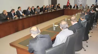 Başkan Gümrükçüoğlu Şoför Esnafı ile Biraya Geldi