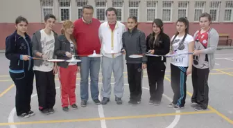 'Bir Ayda Bin Badminton Kortu' Projesinin İlk Sahası Hazır
