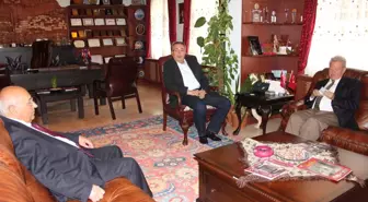 Çağ Üniversitesi Rektörü Bedestenci, Ünver'i Ziyaret Etti