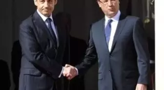 Hollande Elysee Sarayı'nda