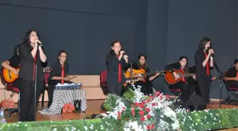 Gonca Kolejinden Türkü Şöleni