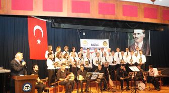Öğretmenlerin Gençlik Konseri Büyüledi