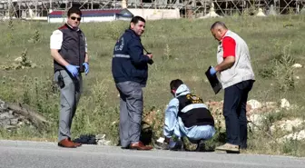 Gaziantep'te Yol Kenarında El Bombası ve Mermi Bulundu