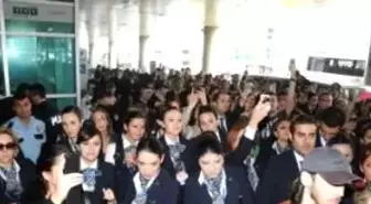 Pilotlar Derneğinden Greve Destek