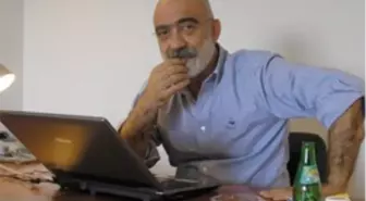 Yeni Şafak Kovdu Ahmet Altan Sahip Çıktı