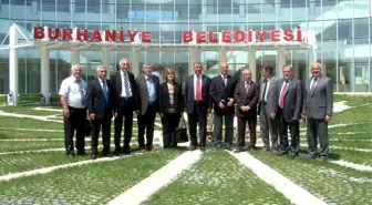 Burhaniye'de Zeytin ve Zeytincinin Sorunları Tartışıldı