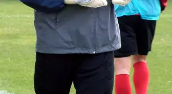 Eskişehirspor Kalecisi Sinan Sözleşmesini İki Yıl Uzattı