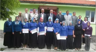 Domaniç'te El Emeği Göznuru Eserler Görücüye Çıktı