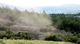 Sarıgöl'de Bir Evin Bahçesinde El Bombası Bulundu