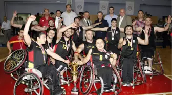 Tekerlekli Sandalye Basketbol'da Galatasaray Şampiyon Oldu