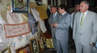 Vatandaşlar Vali Topaca'yı Protesto Etti