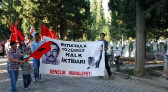 Karakaya, Mezarı Başında Anıldı