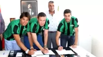 Akhisar'da İki İsim Dışında İç Transfer Tamamlandı