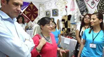 Edremit'te Kursiyerlerden Hamakta Kaymakama Keman Resitali