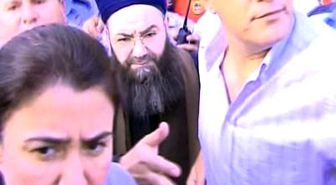 Annesinden Cübbeli Ahmet'e!