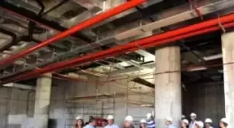 Aktekin, Akvaryum İnşaatını İnceledi