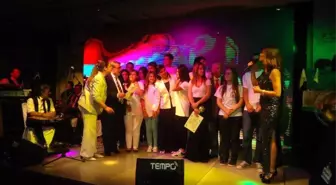 Manisalı Dev Öğrenciler Ödüllerini Aldı