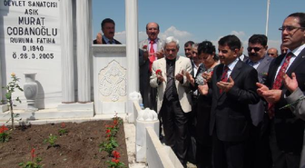 Kars'ta Aşıklardan Sazlı Sözlü Yürüyüş