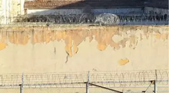 Adana E Tipi Cezaevi'ndeki Yangın