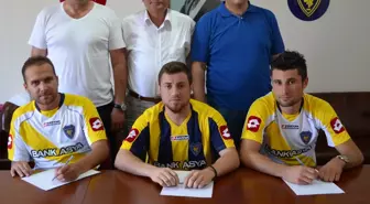 Bucaspor'da 3 İmza Birden