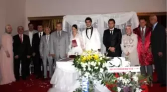 Bülent Arınç, Nikah Şahidi Oldu