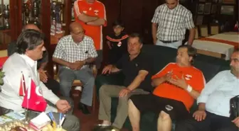 Adalı'dan Dura'ya Geçmiş Olsun Ziyareti