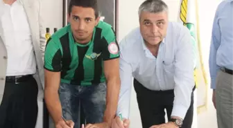 Akhisar Belediyespor'a Bir Horoz Daha