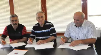 Aksav'da Toplu Sözleşme Imzalandı