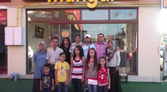 Başarılı Oyunculara Yemek