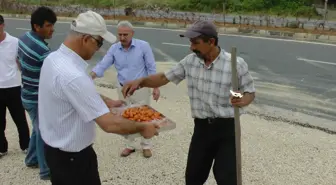 Akçakoca'da Asfaltsız Köy Yolu Kalmayacak