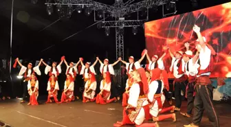 Folklor Festivali Coşkuyla Başladı