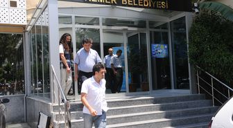 Kemer Belediyesi'ne Operasyon