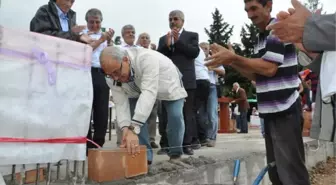 Cemevinin Temeline İlk Tuğla MHP'li ve CHP'li Başkanlardan