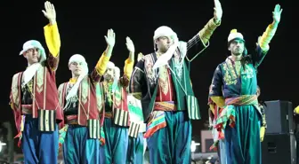 Gebze'de Folklor Geçidi