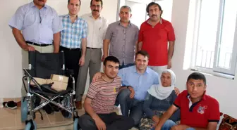 Kaya Ailesine Bir Akülü Tekerlekli Sandalye Daha Hediye Edildi