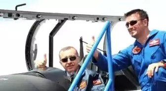 Türkiye'nin İlk Yerli Üretim Eğitim Uçağı Hangardan Çıktı