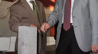 Vali Yenigün Andezit Taş Tesislerini Gezdi