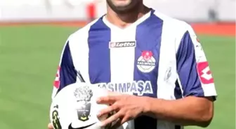 Kasımpaşa, Kerem Şeras ile 3 Yıllık Sözleşme İmzaladı