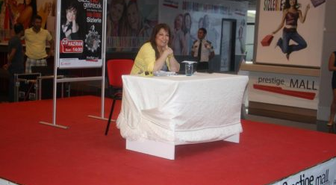 Filiz Özkol Prestige Mall AVM'de