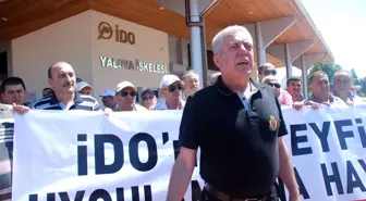 İdo'ya Siyah Çelenk